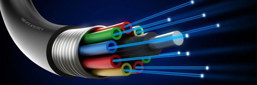 Fibra óptica que actúa como un concentrador solar 
